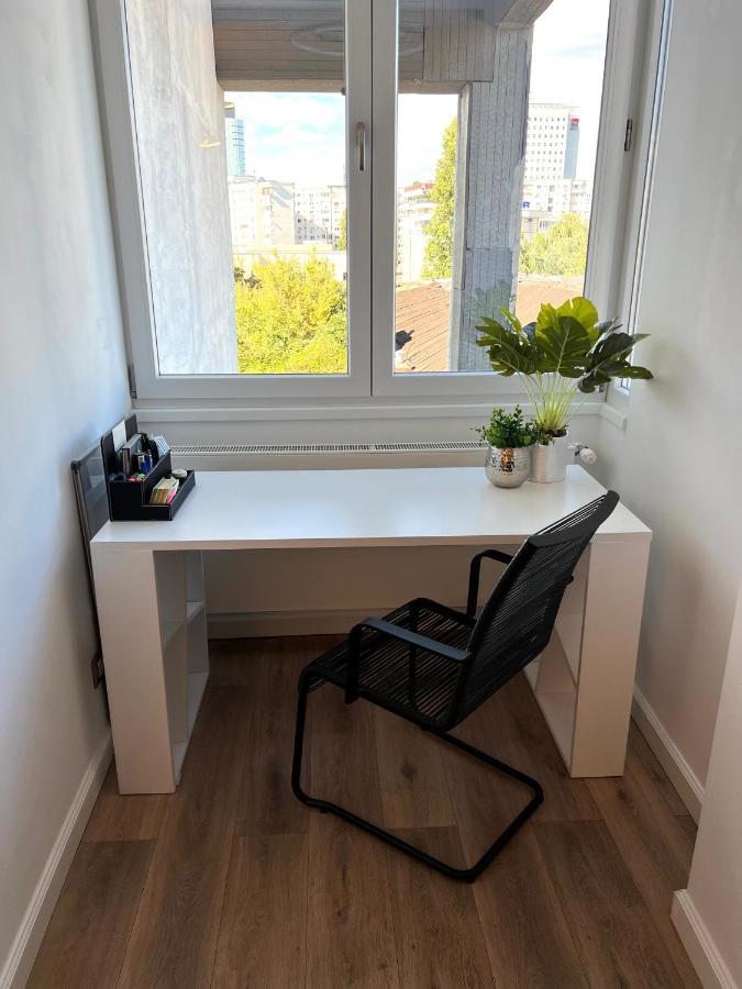 Sky View - Luxury Apartament - Sanador Victoriei 부쿠레슈티 외부 사진