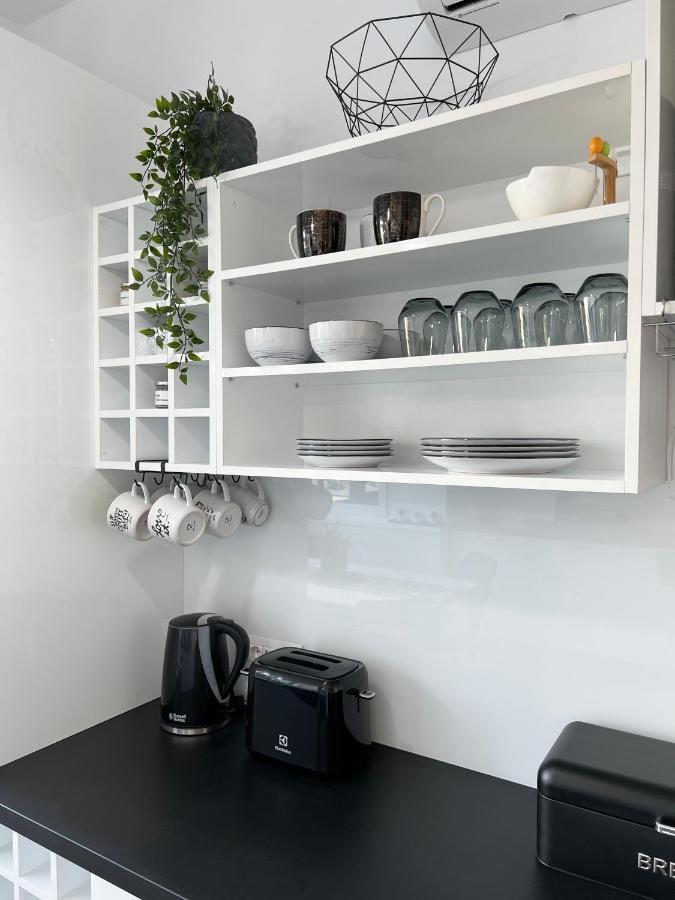 Sky View - Luxury Apartament - Sanador Victoriei 부쿠레슈티 외부 사진