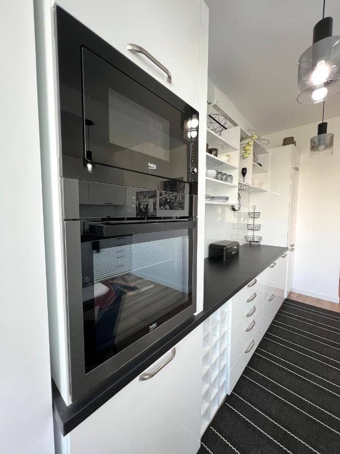 Sky View - Luxury Apartament - Sanador Victoriei 부쿠레슈티 외부 사진